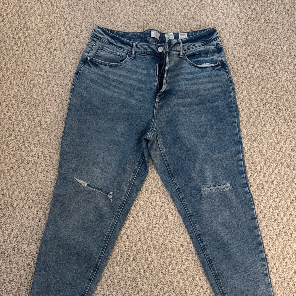 High-Rise Distressed Women's Jeans - Blue